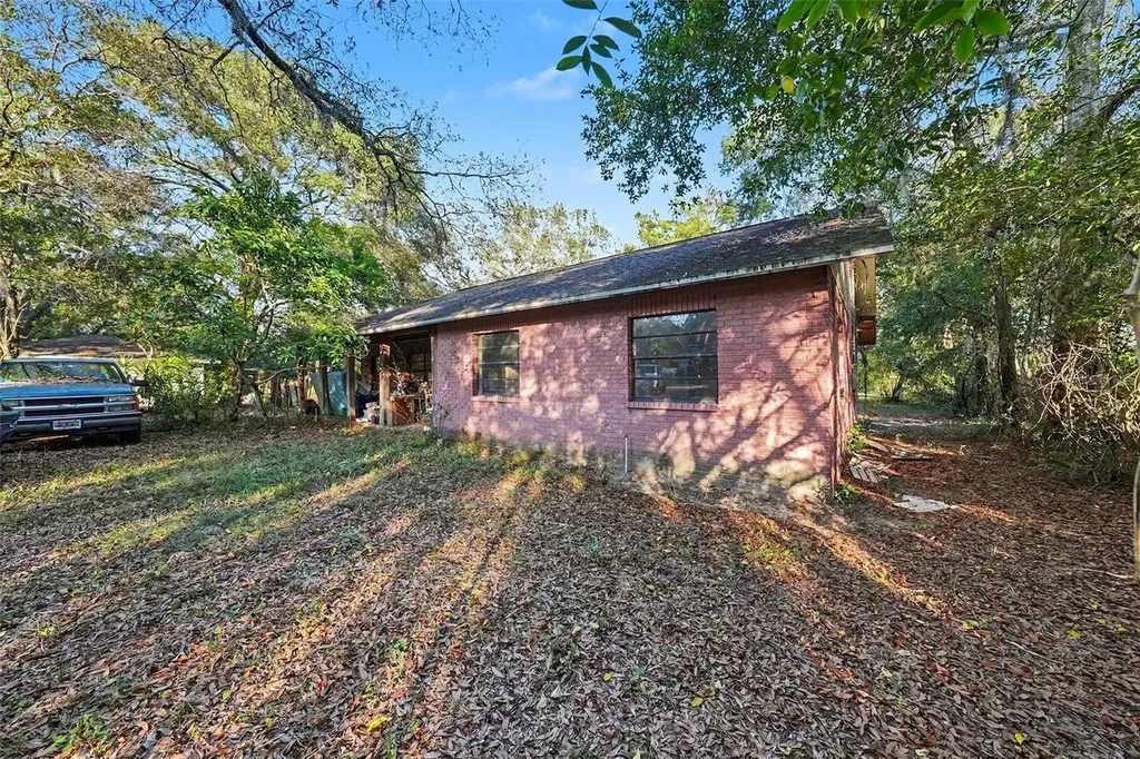 12305 N 53rd Street Temple Terrace FL 33617