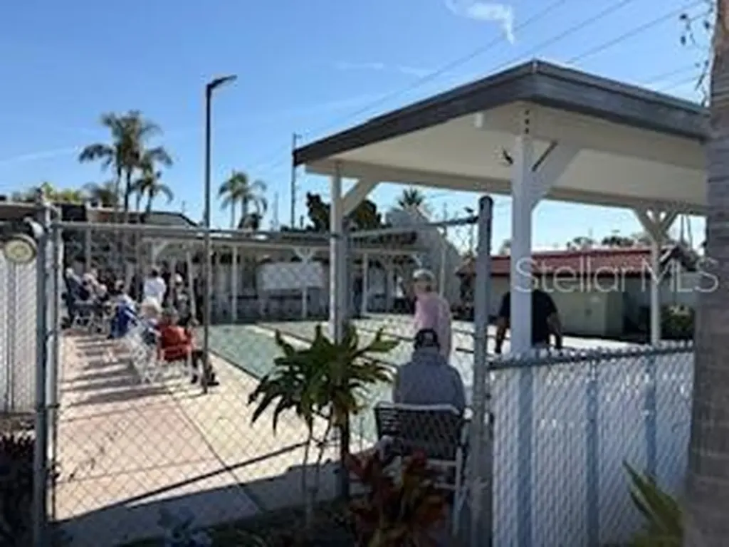 1100 E Bay Drive Largo FL 33770