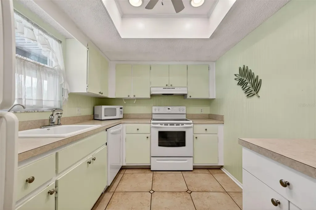 1100 E Bay Drive Largo FL 33770