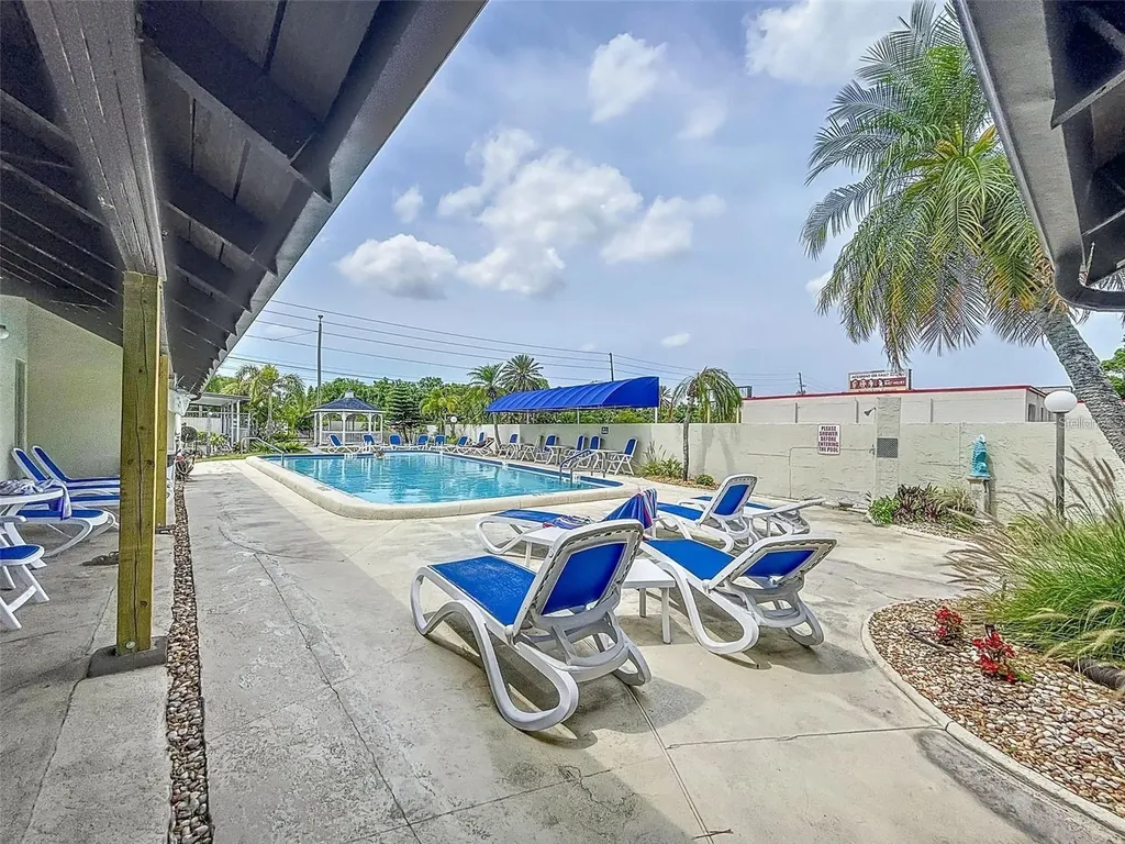 1100 E Bay Drive Largo FL 33770