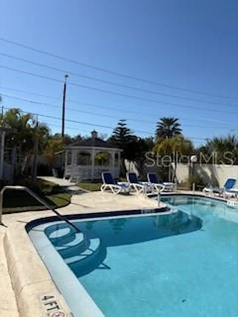 1100 E Bay Drive Largo FL 33770