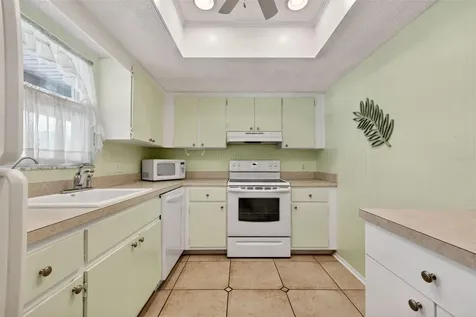 1100 E Bay Drive Largo FL 33770