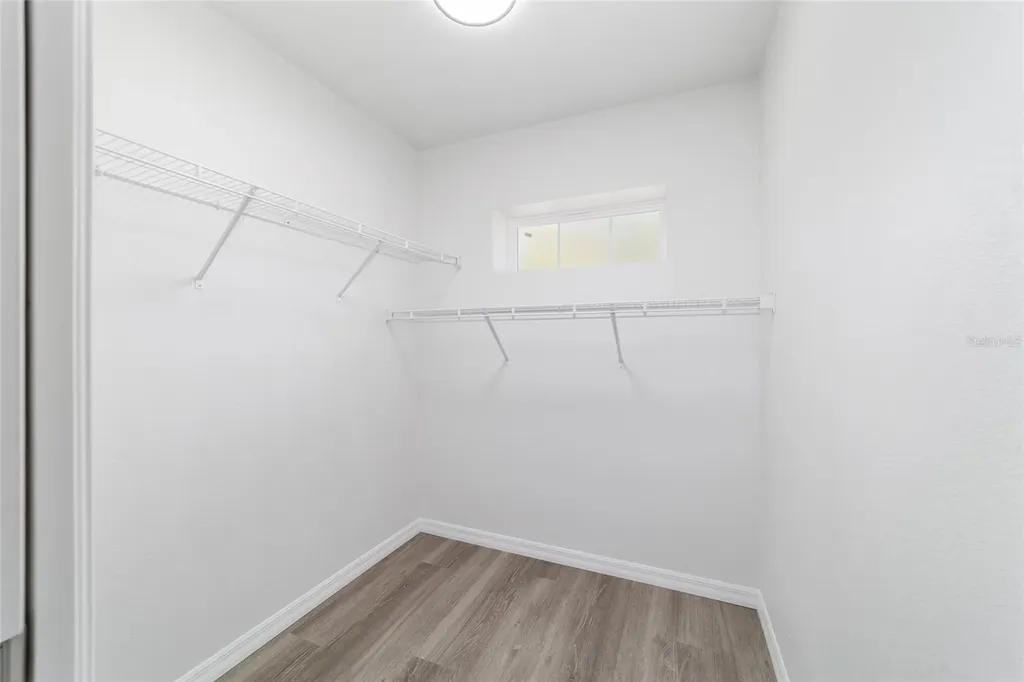 24310 NW Falcon Avenue Dunnellon FL 34431