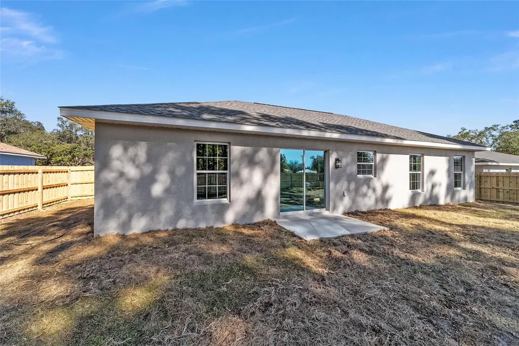24310 NW Falcon Avenue Dunnellon FL 34431