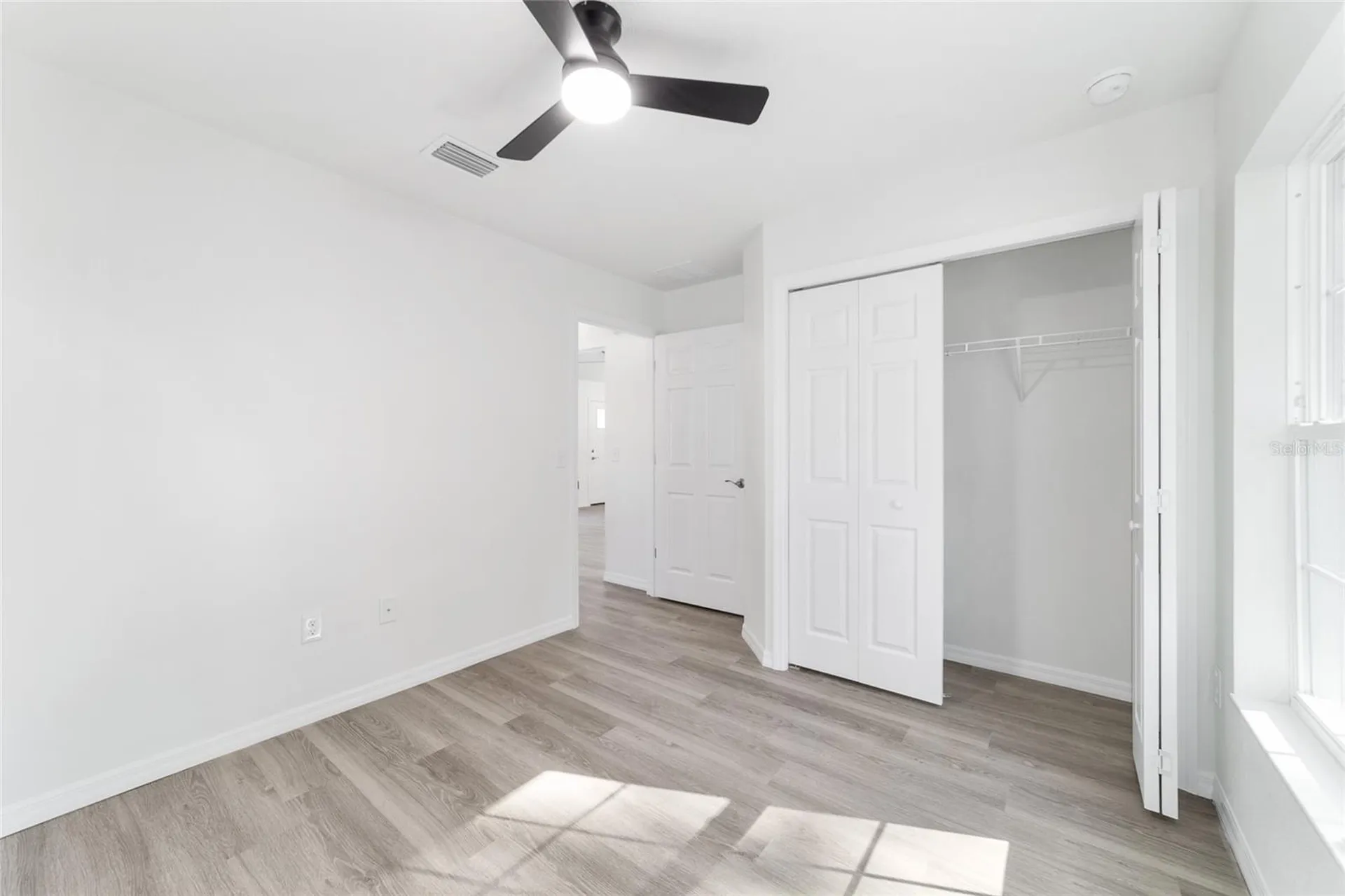 24310 NW Falcon Avenue Dunnellon FL 34431
