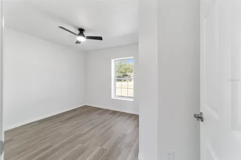 24310 NW Falcon Avenue Dunnellon FL 34431