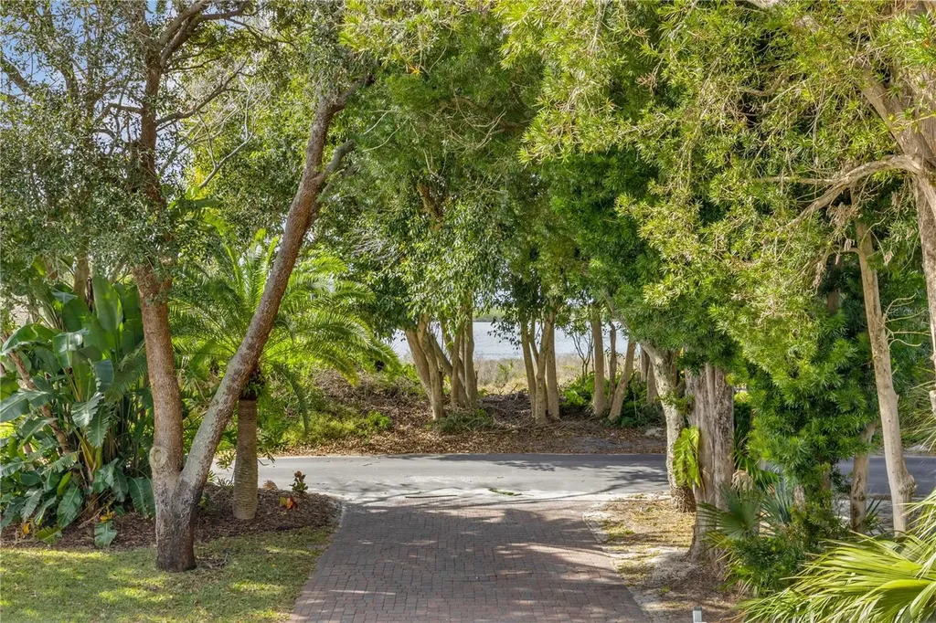 1603 N Indian River Road New Smyrna Beach FL 32169