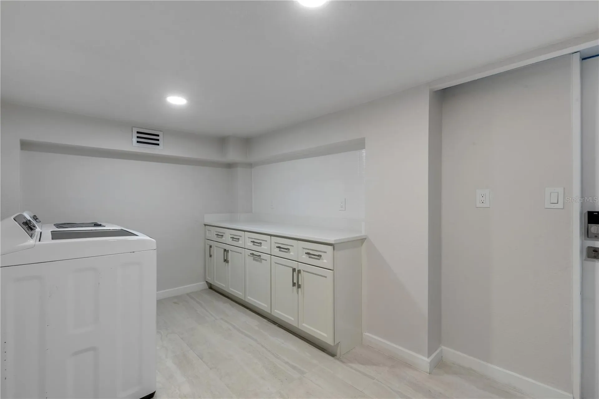 1603 N Indian River Road New Smyrna Beach FL 32169
