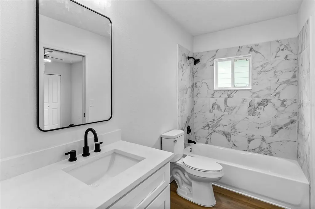 1012 E Hazzard Eustis FL 32726