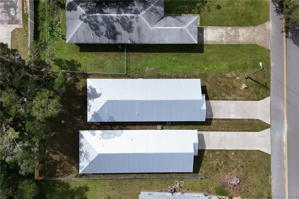 1012 E Hazzard Eustis FL 32726