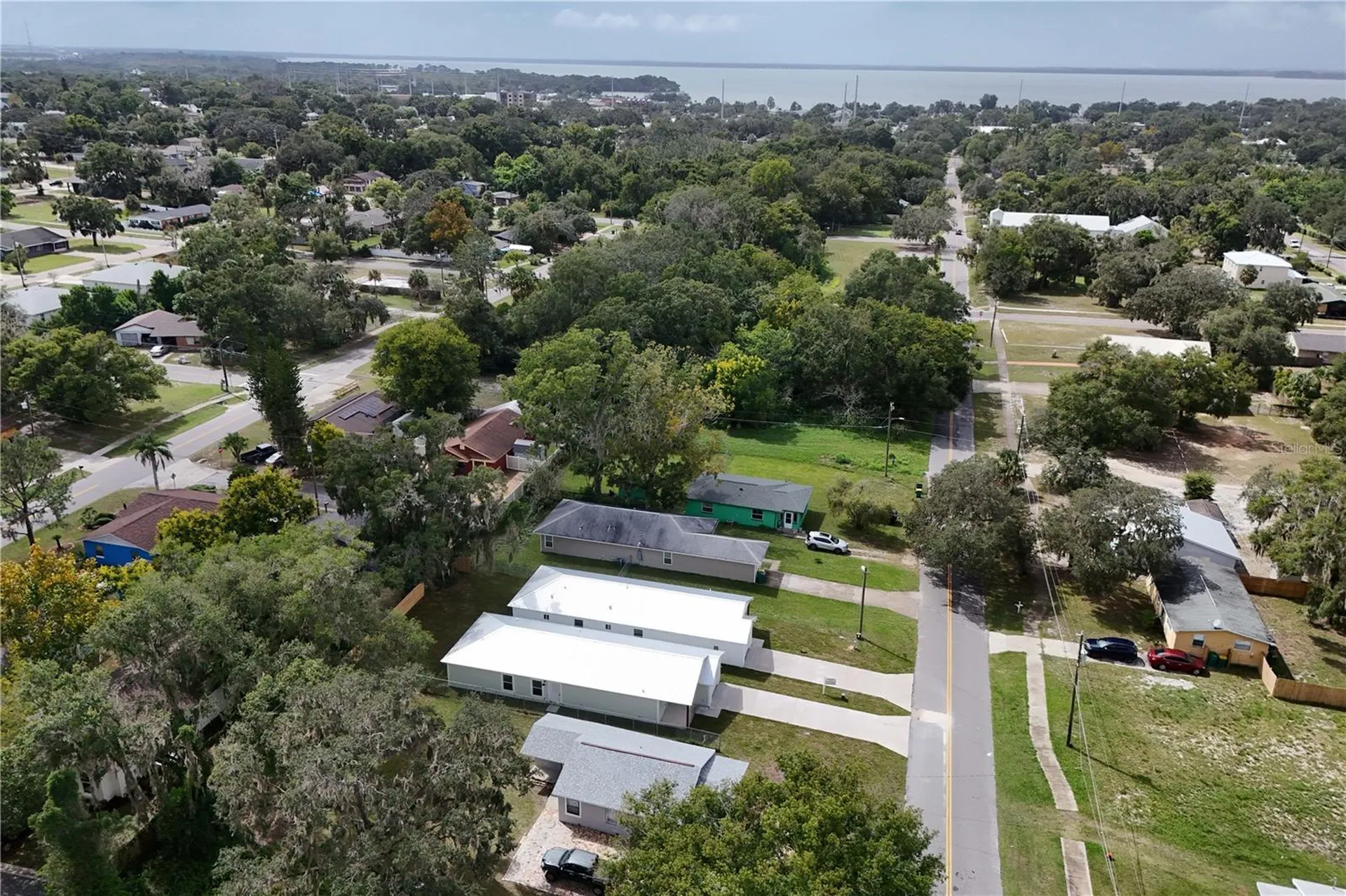 1012 E Hazzard Eustis FL 32726