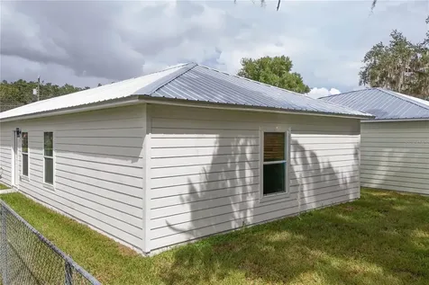 1012 E Hazzard Eustis FL 32726