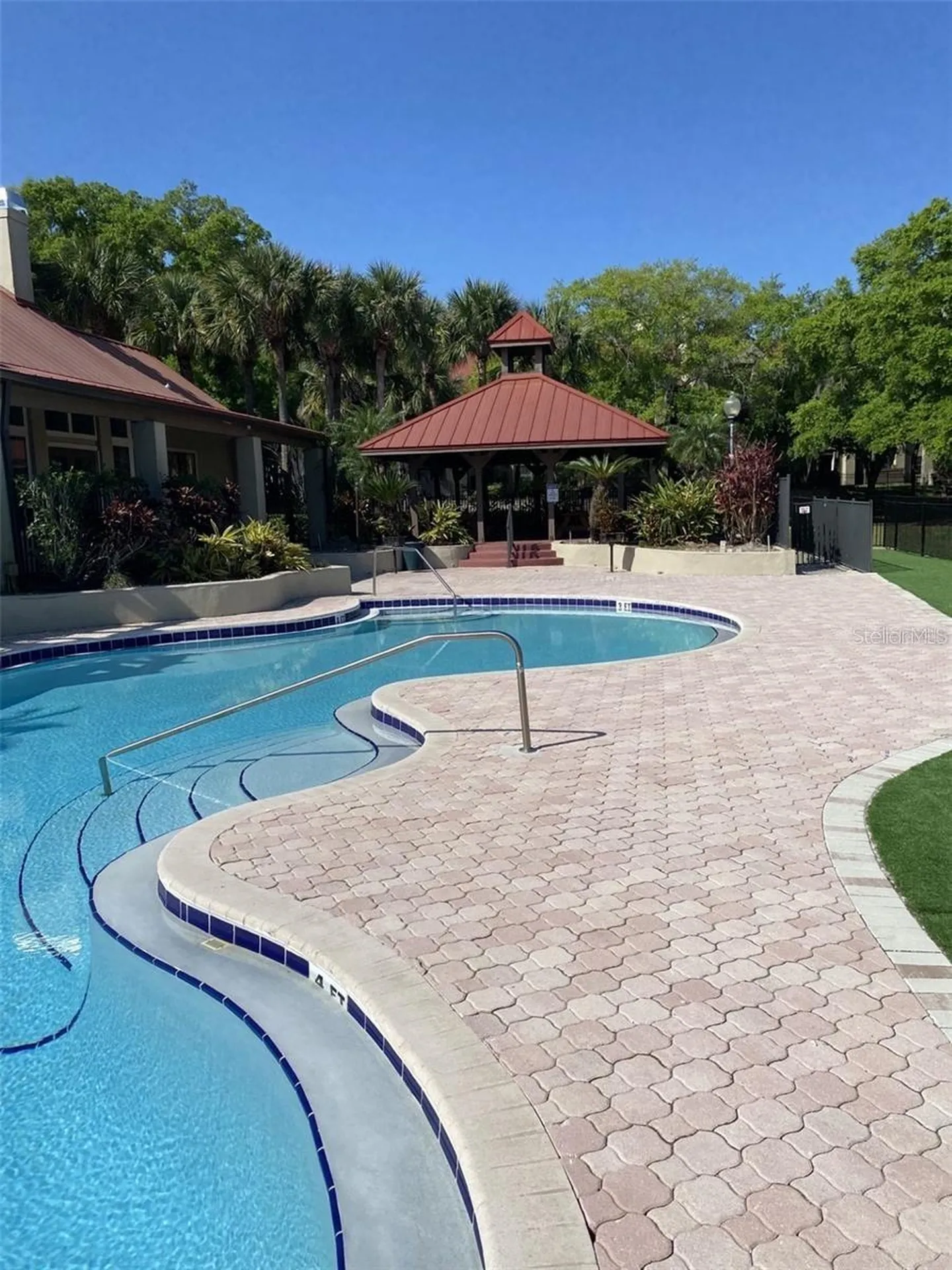 199 Afton Square Altamonte Springs FL 32714