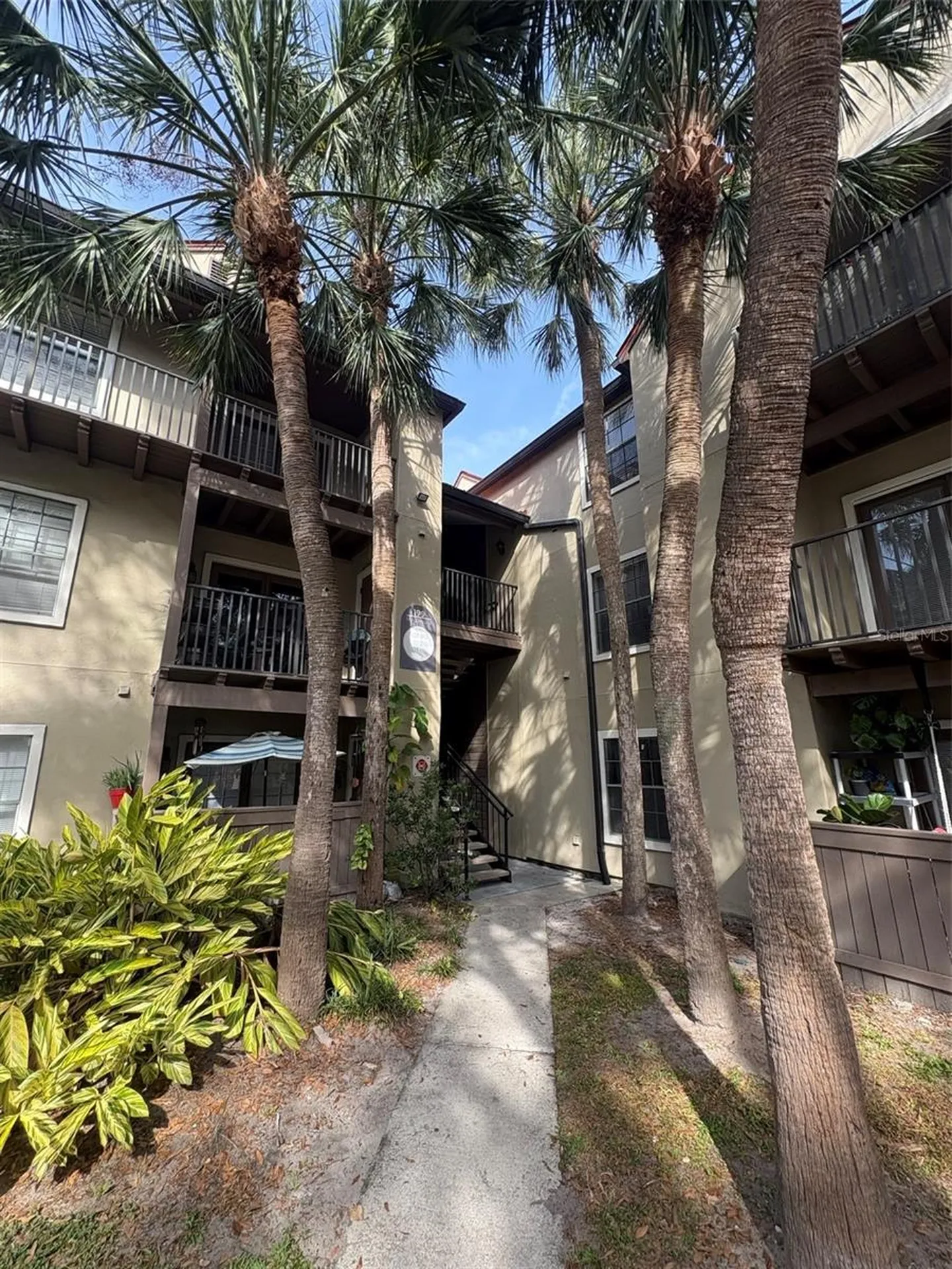 199 Afton Square Altamonte Springs FL 32714