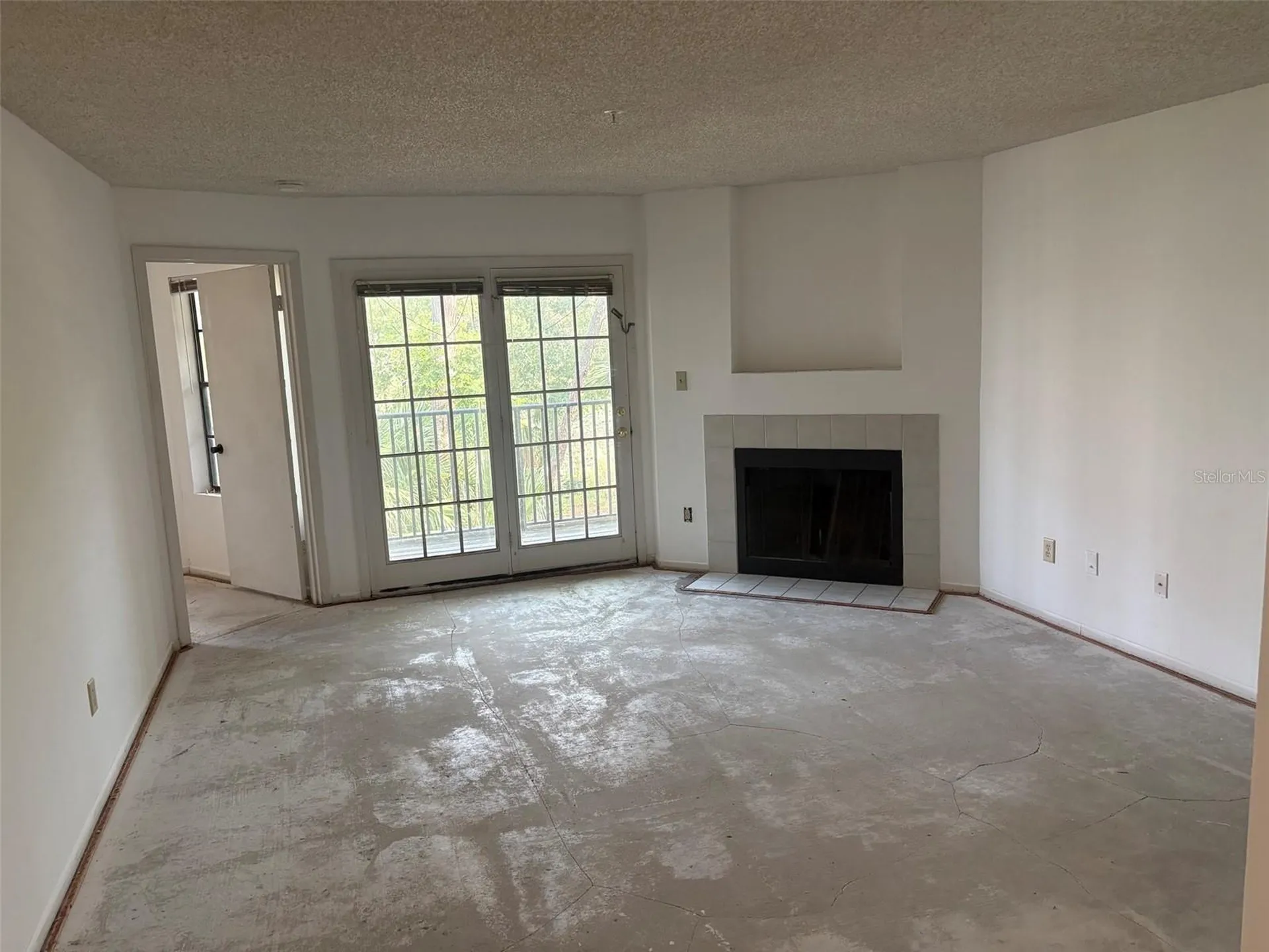 199 Afton Square Altamonte Springs FL 32714