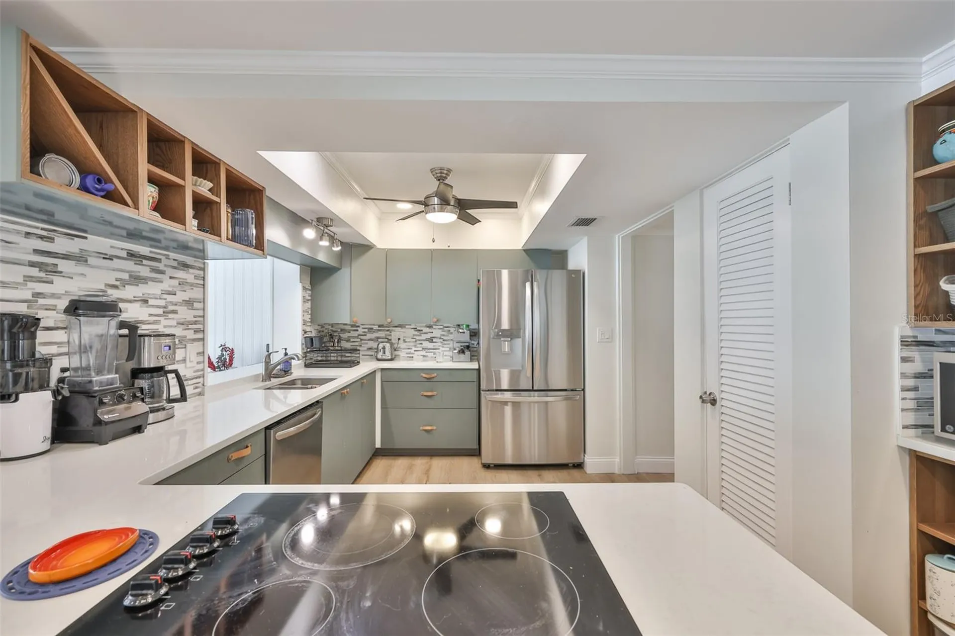 1279 86th Avenue N St Petersburg FL 33702