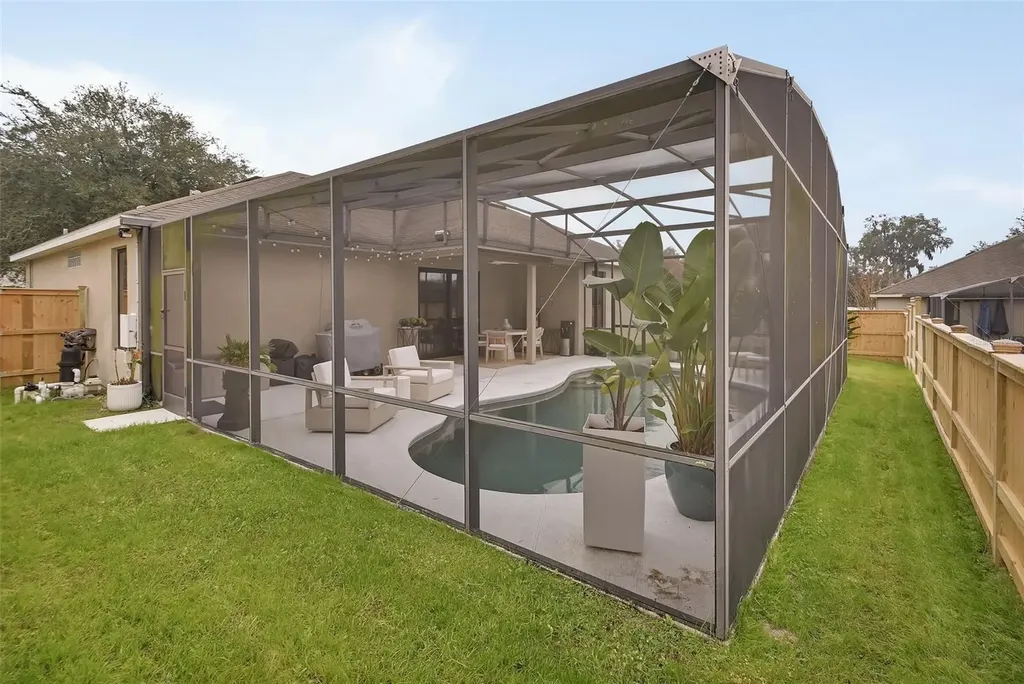 404 Country View Circle Deland FL 32720