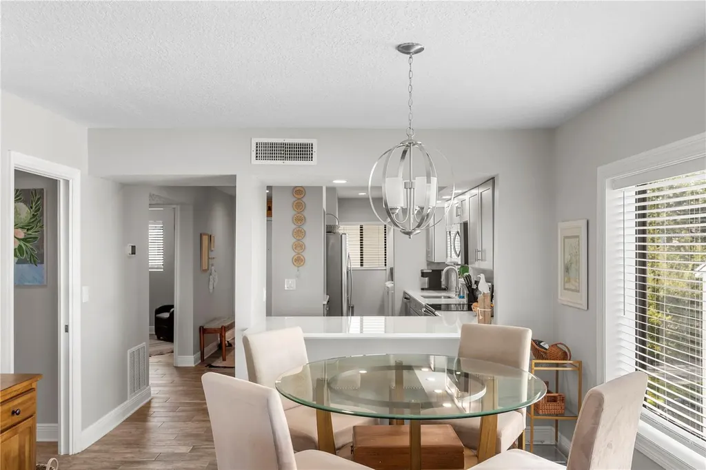 817 B Bahia Del Sol Drive Ruskin FL 33570