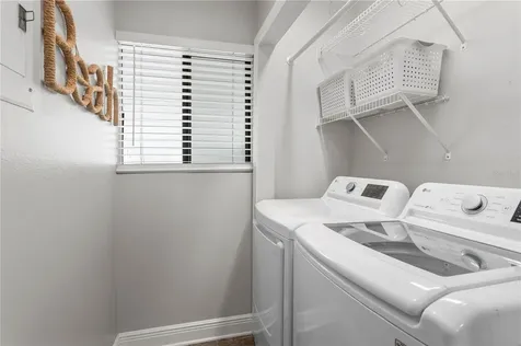 817 B Bahia Del Sol Drive Ruskin FL 33570