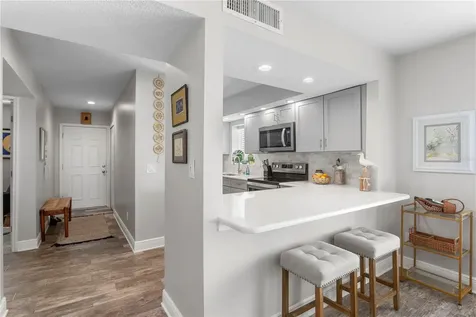 817 B Bahia Del Sol Drive Ruskin FL 33570