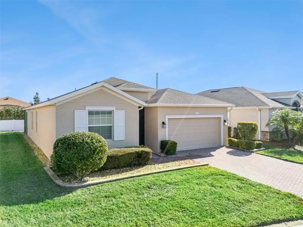 2733 Attwater Loop Winter Haven FL 33884