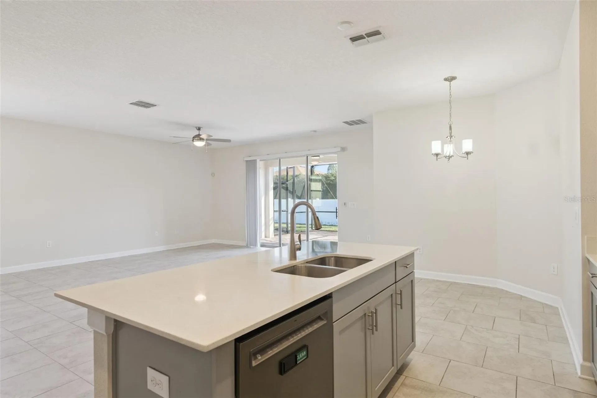 2733 Attwater Loop Winter Haven FL 33884