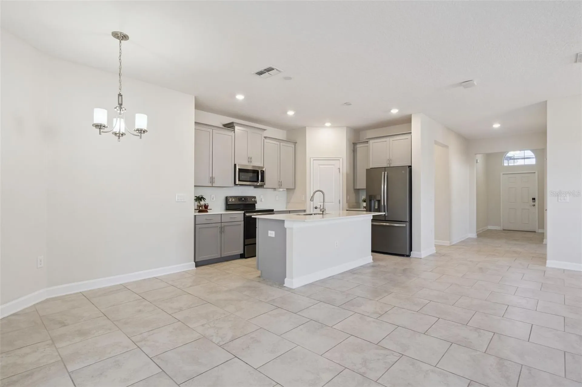 2733 Attwater Loop Winter Haven FL 33884