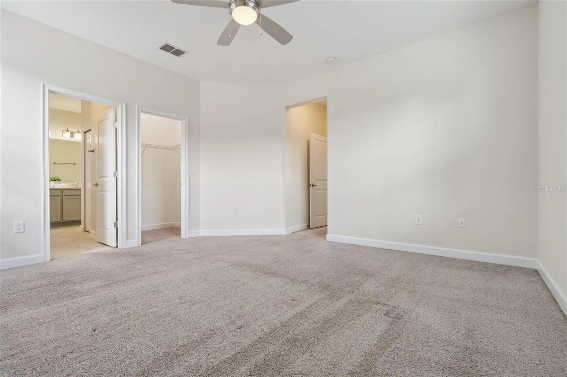 2733 Attwater Loop Winter Haven FL 33884