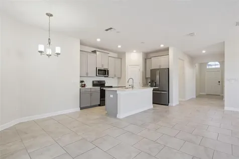 2733 Attwater Loop Winter Haven FL 33884
