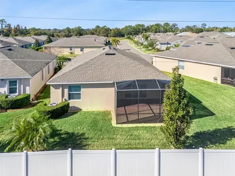 2733 Attwater Loop Winter Haven FL 33884