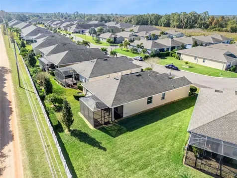 2733 Attwater Loop Winter Haven FL 33884