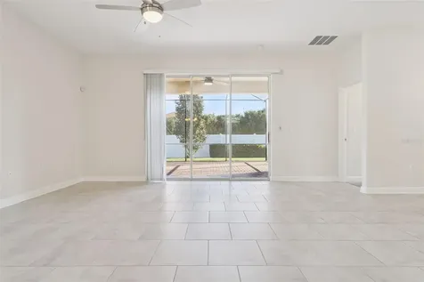 2733 Attwater Loop Winter Haven FL 33884