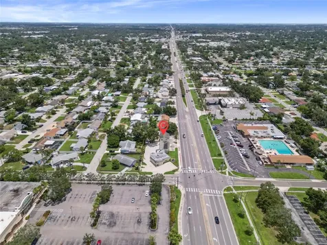 2672 66th Street N St Petersburg FL 33710