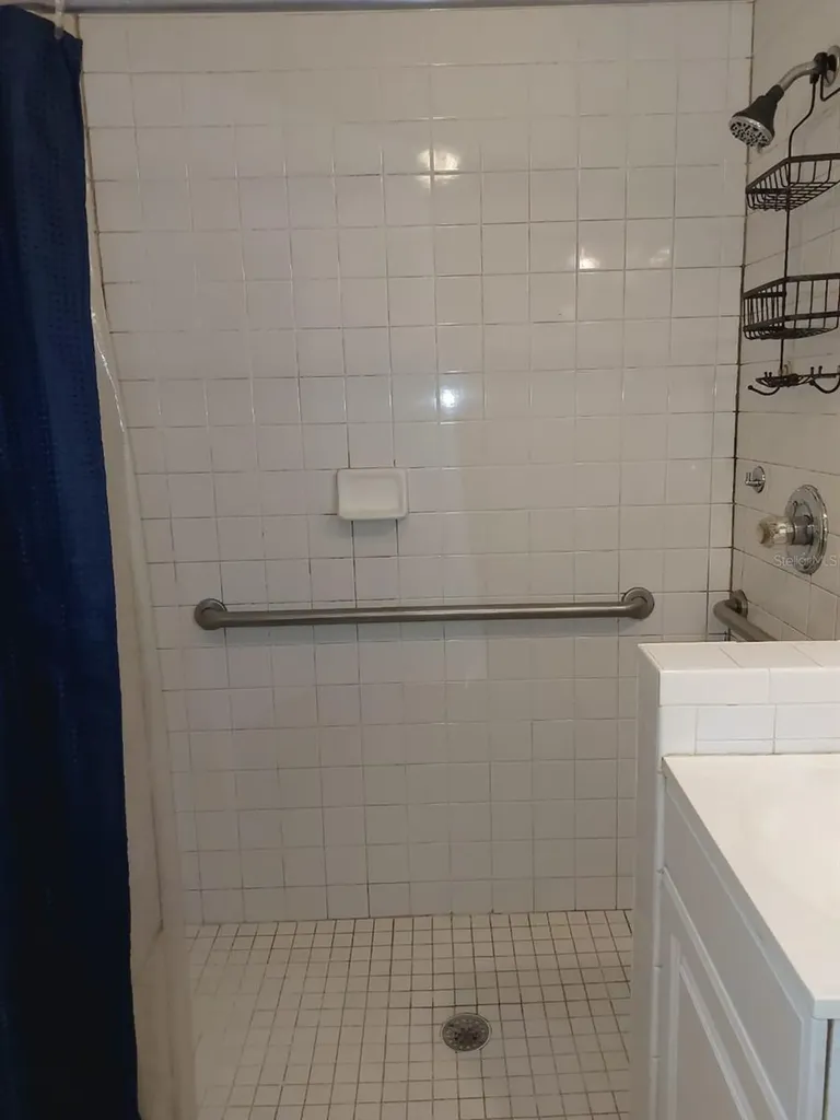43420 Highway 27 Davenport FL 33837