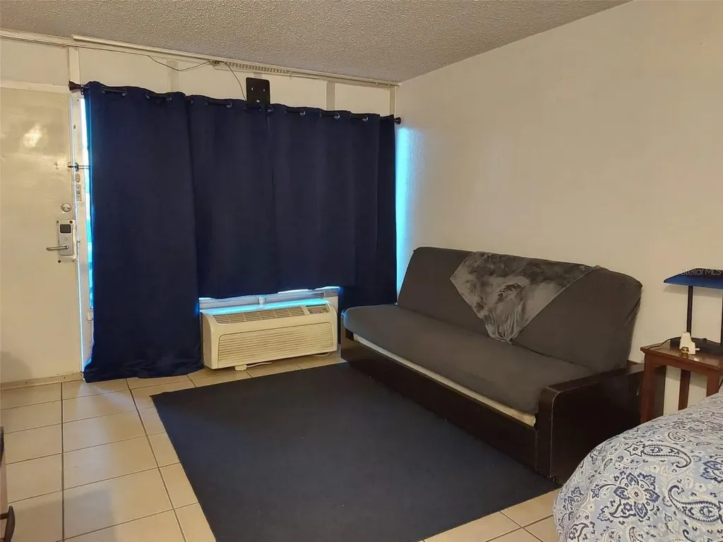 43420 Highway 27 Davenport FL 33837