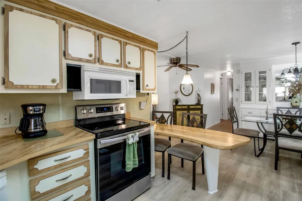 5619 Bayshore Road Palmetto FL 34221