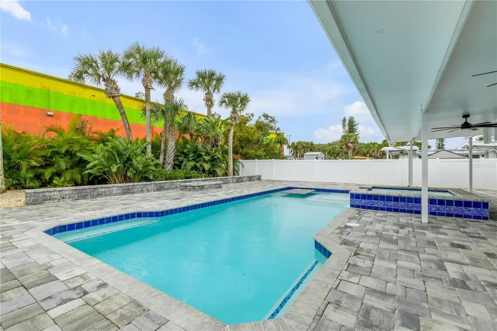 921 E 2nd Avenue New Smyrna Beach FL 32169