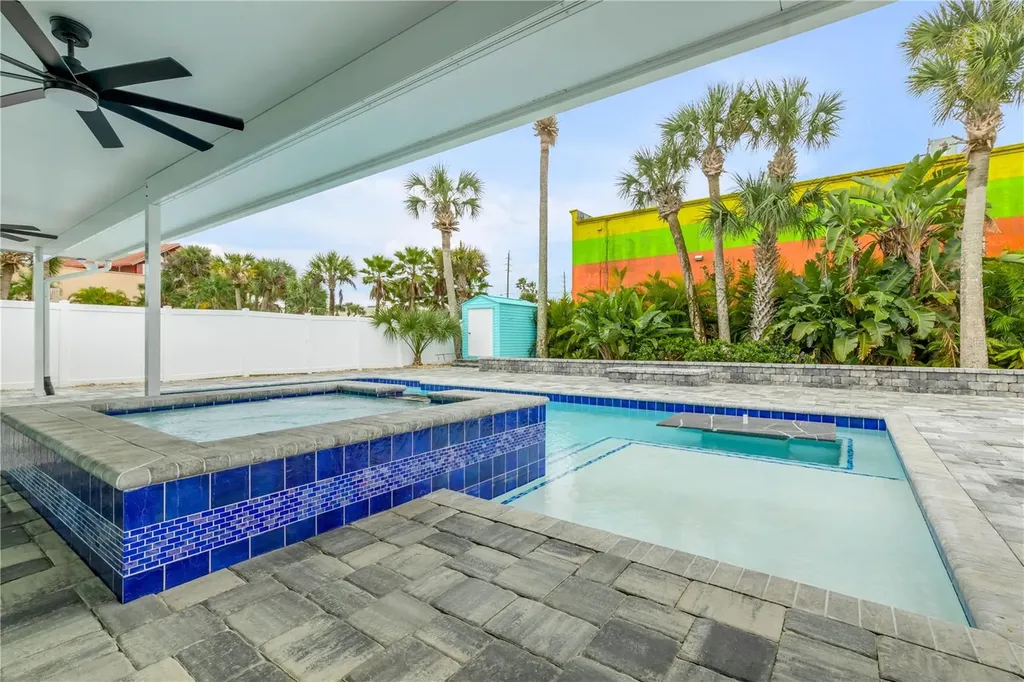 921 E 2nd Avenue New Smyrna Beach FL 32169