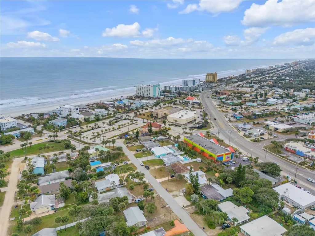 921 E 2nd Avenue New Smyrna Beach FL 32169