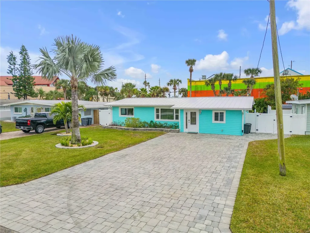 921 E 2nd Avenue New Smyrna Beach FL 32169