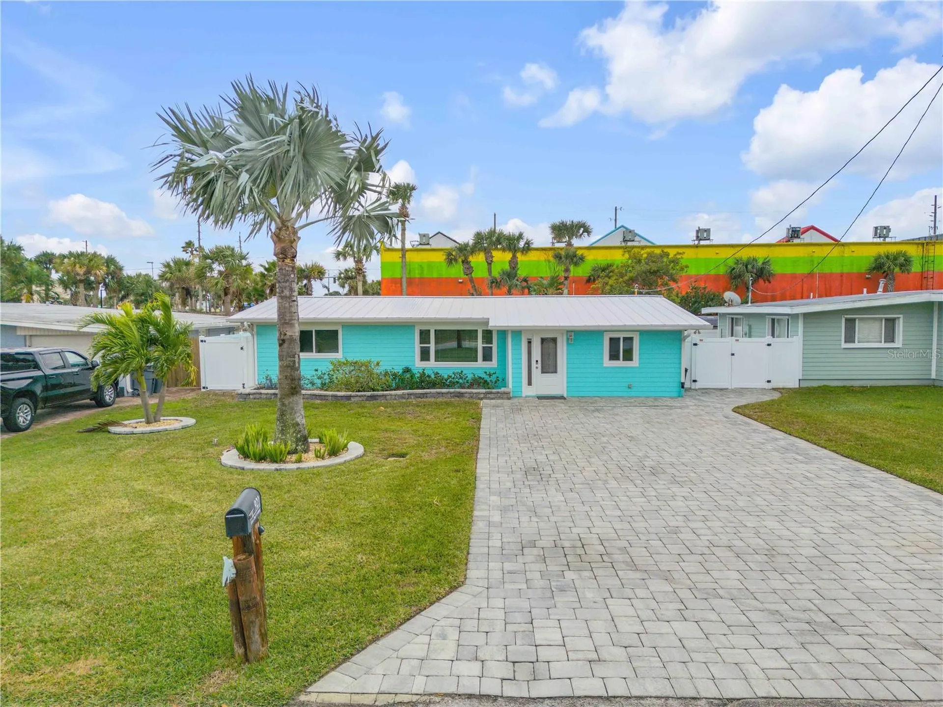 921 E 2nd Avenue New Smyrna Beach FL 32169