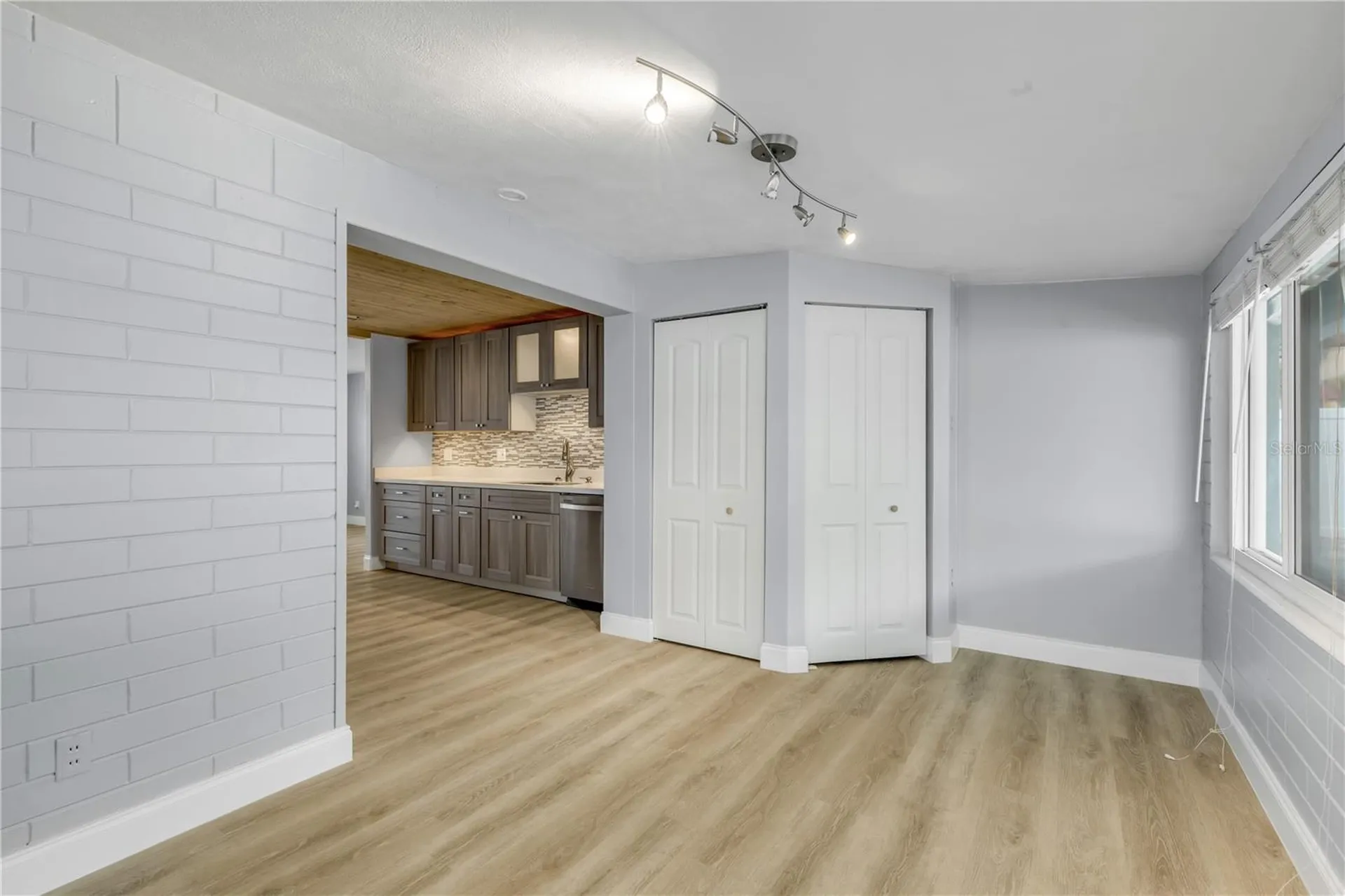 921 E 2nd Avenue New Smyrna Beach FL 32169