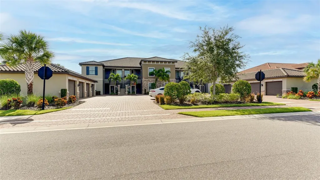 12740 Sorrento Way Bradenton FL 34211