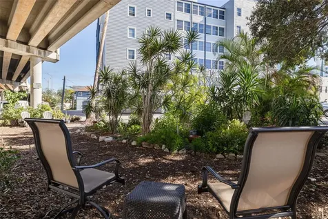 841 4th Avenue N St Petersburg FL 33701
