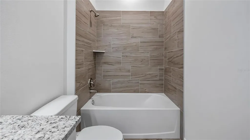 548 Owens Lane Umatilla FL 32784