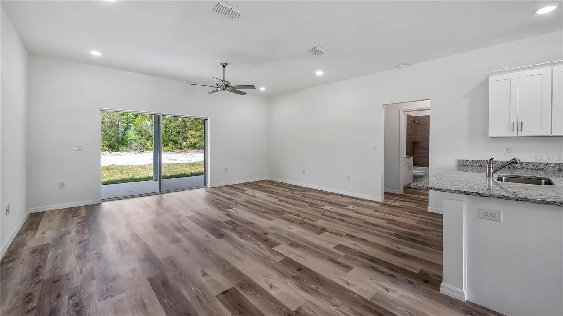 548 Owens Lane Umatilla FL 32784