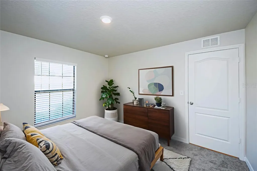 1617 Orne Street Mascotte FL 34753