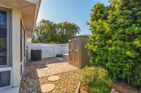 1016 91st Street NW Bradenton FL 34209