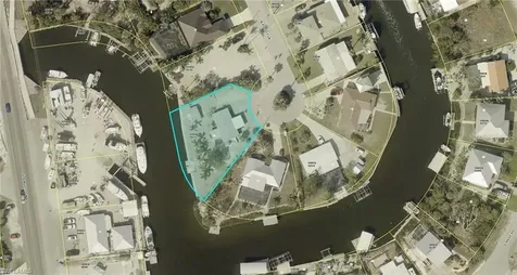 3435 Sea Holly Lane St James City FL 33956