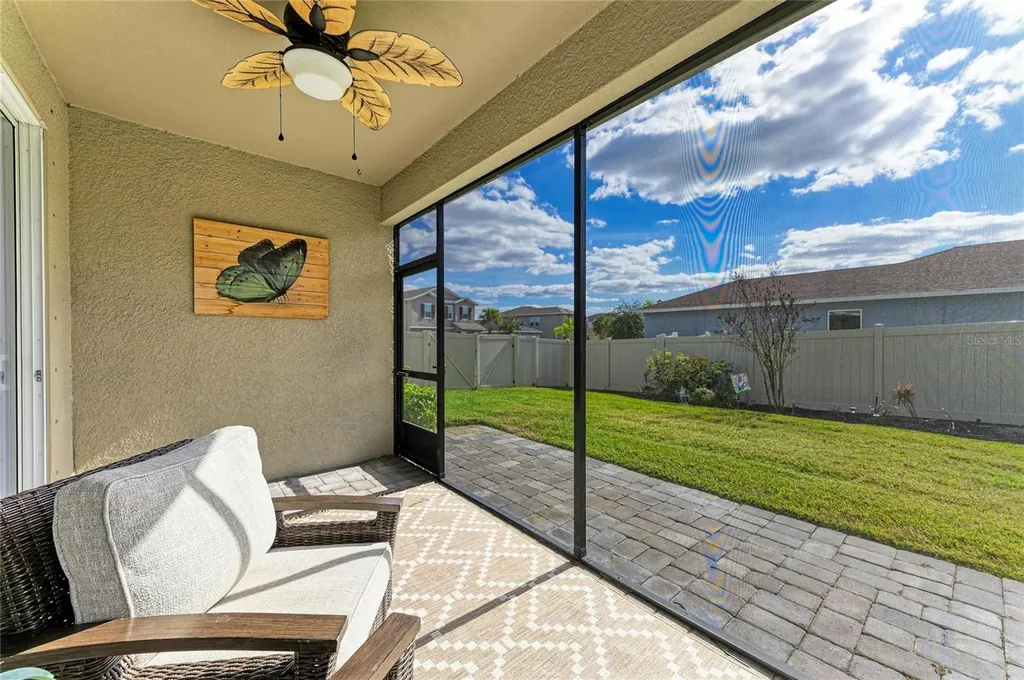 5635 Los Robles Court Palmetto FL 34221